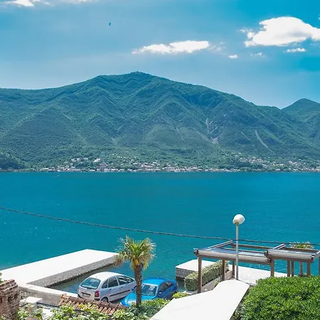 Apartments Babilon Cattaro Esterno foto