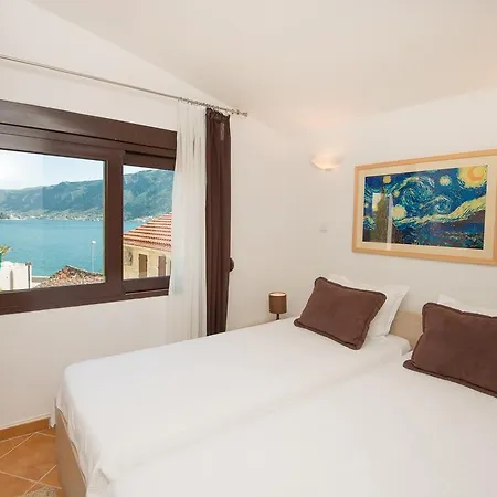 Apartments Babilon Cattaro Esterno foto